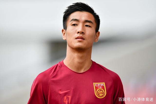 欧足联公布本轮欧冠最佳球员候选：魔笛+3位后卫